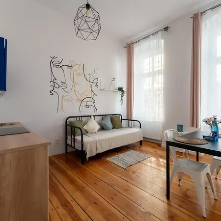 Apartament Spoko Haukego - Blisko Starego Miasta - By Spaceapart 아파트 브로츠와프